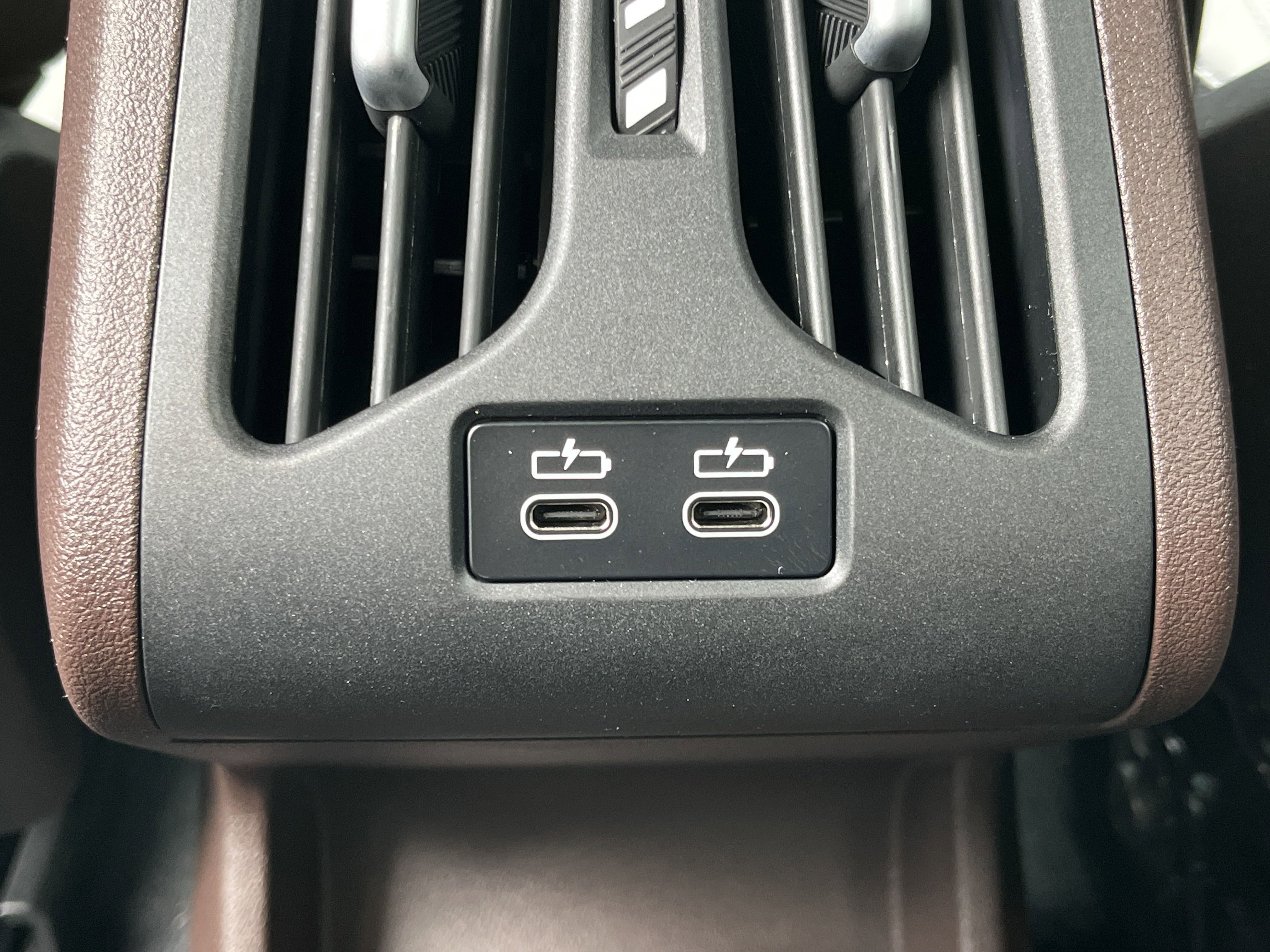 New 2025 BMW X1 xDrive28i w/ Technology Package image 23