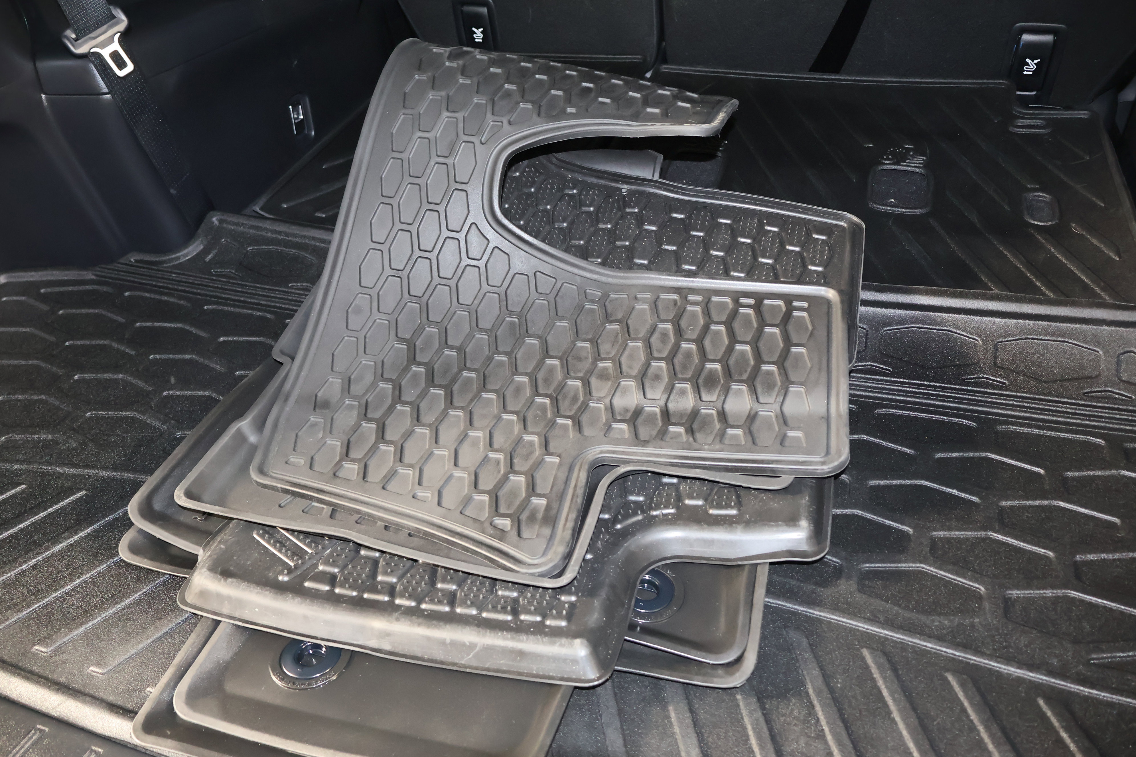 Used 2024 Toyota Grand Highlander XLE image 50