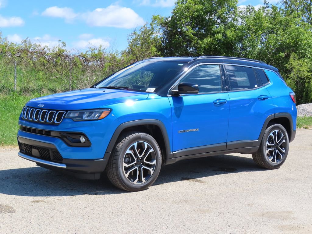 Used 2024 Jeep Compass Limited AWD/4WD image 23