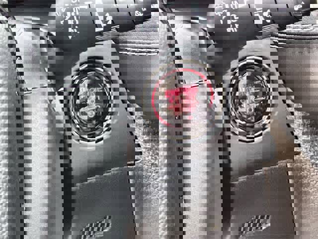 Certified 2026 Honda HR-V EX-L image 28