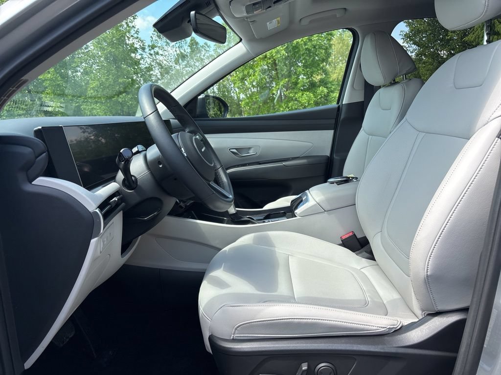 Used 2025 Hyundai Tucson SEL AWD/4WD image 10