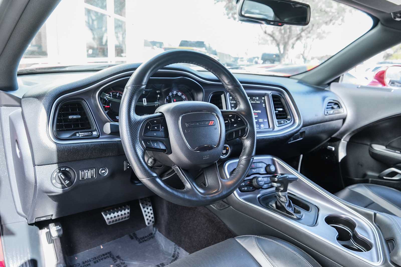 Used 2018 Dodge Challenger SXT Plus RWD image 21