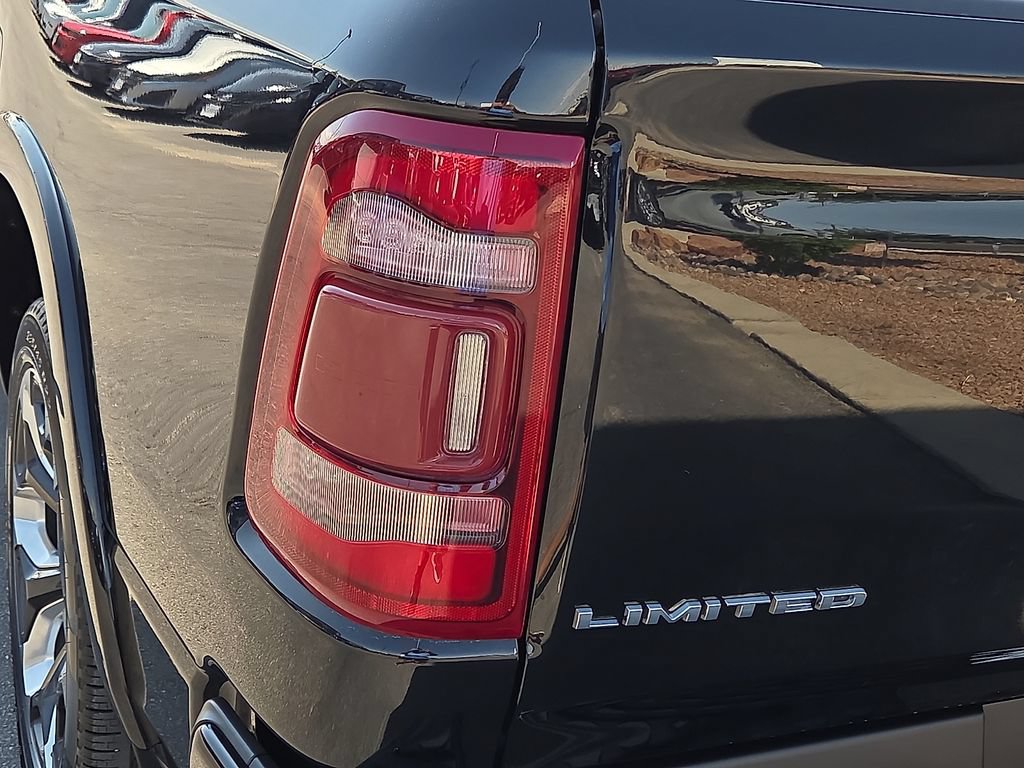 Used 2023 RAM 1500 Limited AWD/4WD image 9
