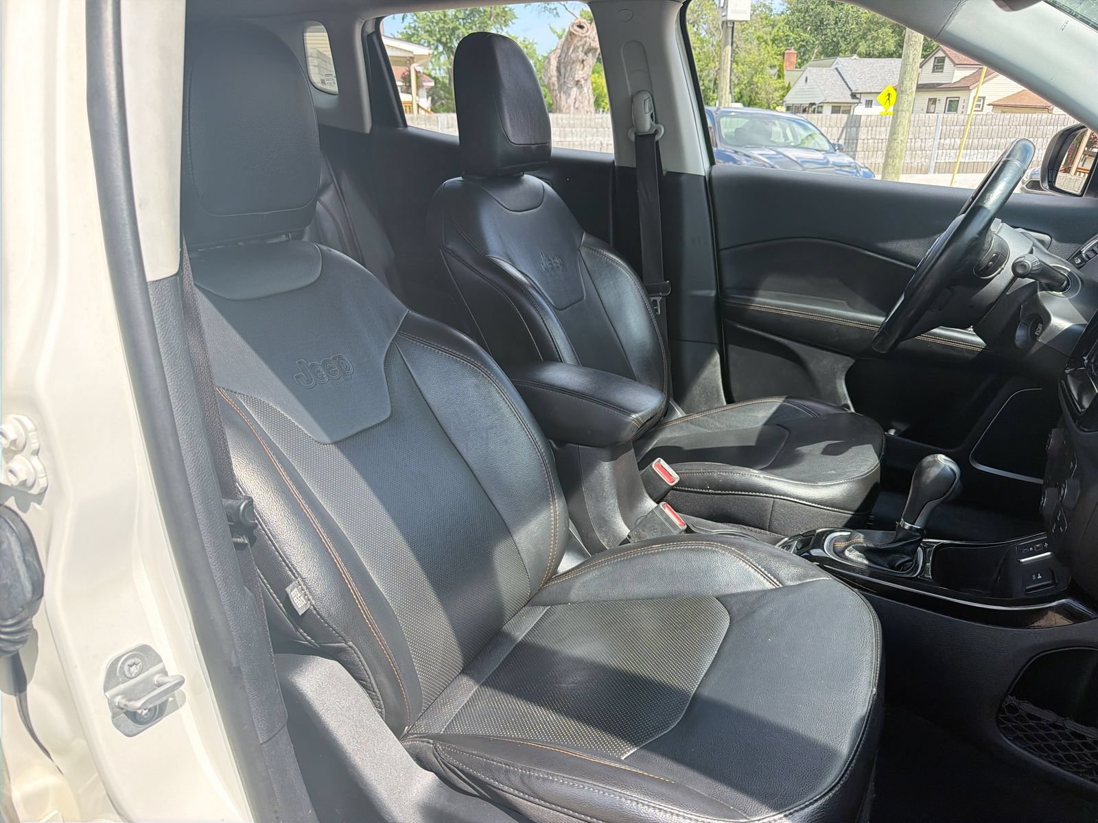 Used 2020 Jeep Compass Limited FWD image 22