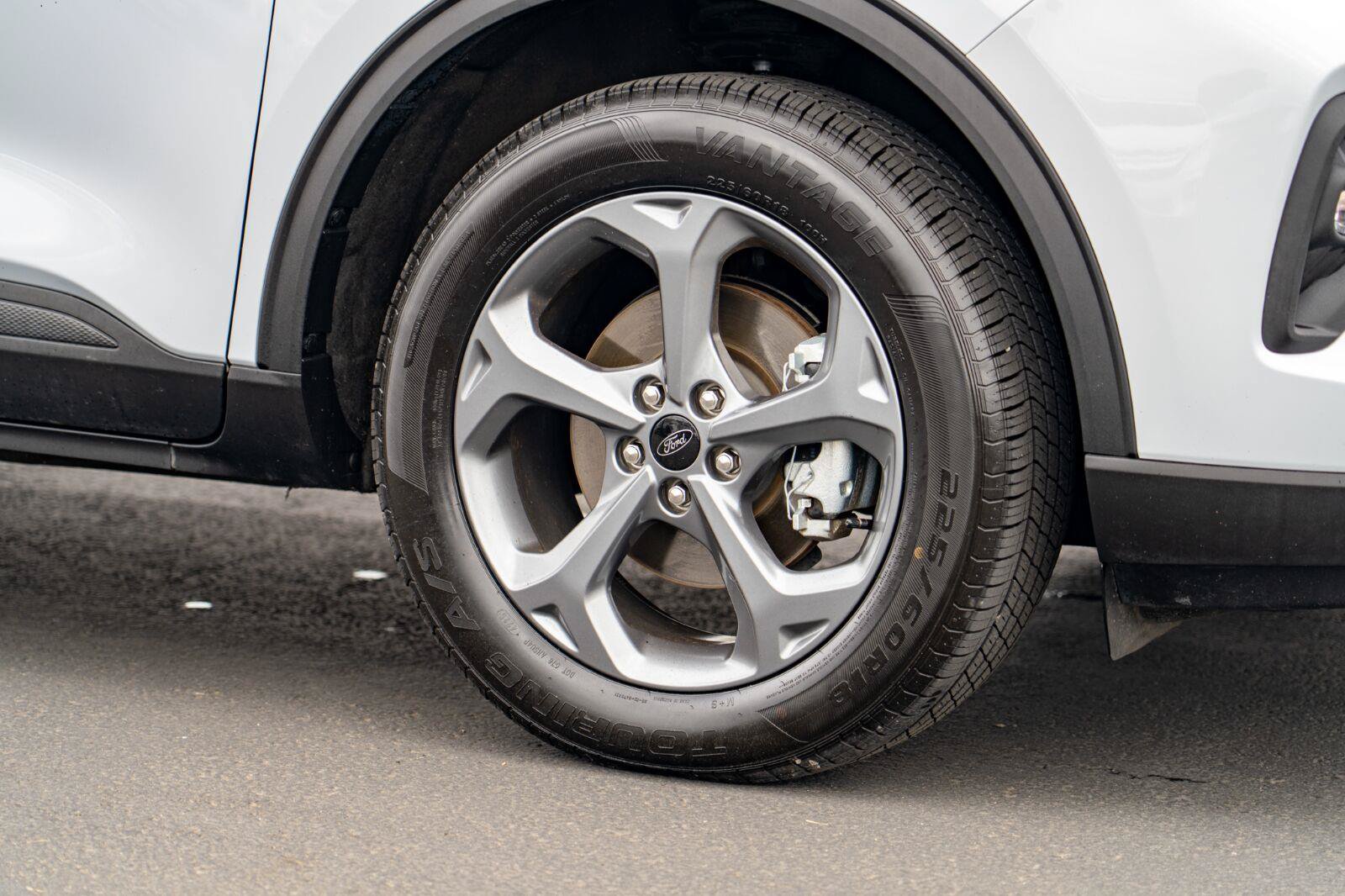 Used 2025 Ford Escape ST-Line Select AWD/4WD image 8