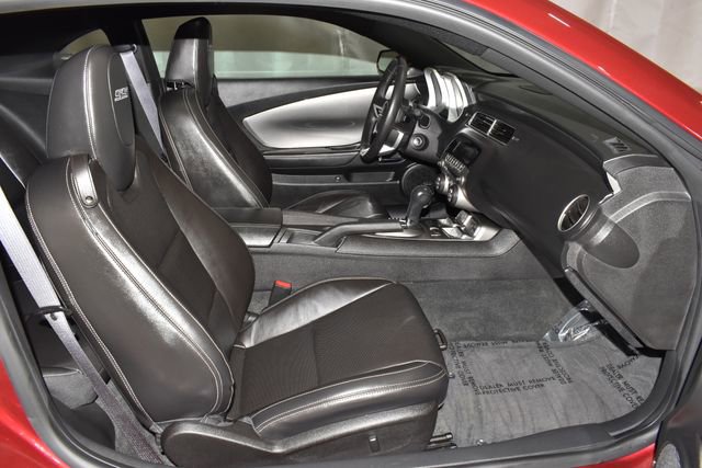 Used 2010 Chevrolet Camaro SS w/ RS Package RWD image 26