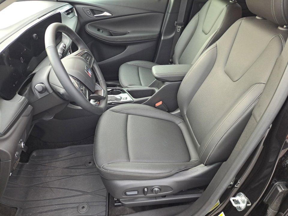 Certified 2024 Buick Encore GX Sport Touring w/ Comfort Package image 9