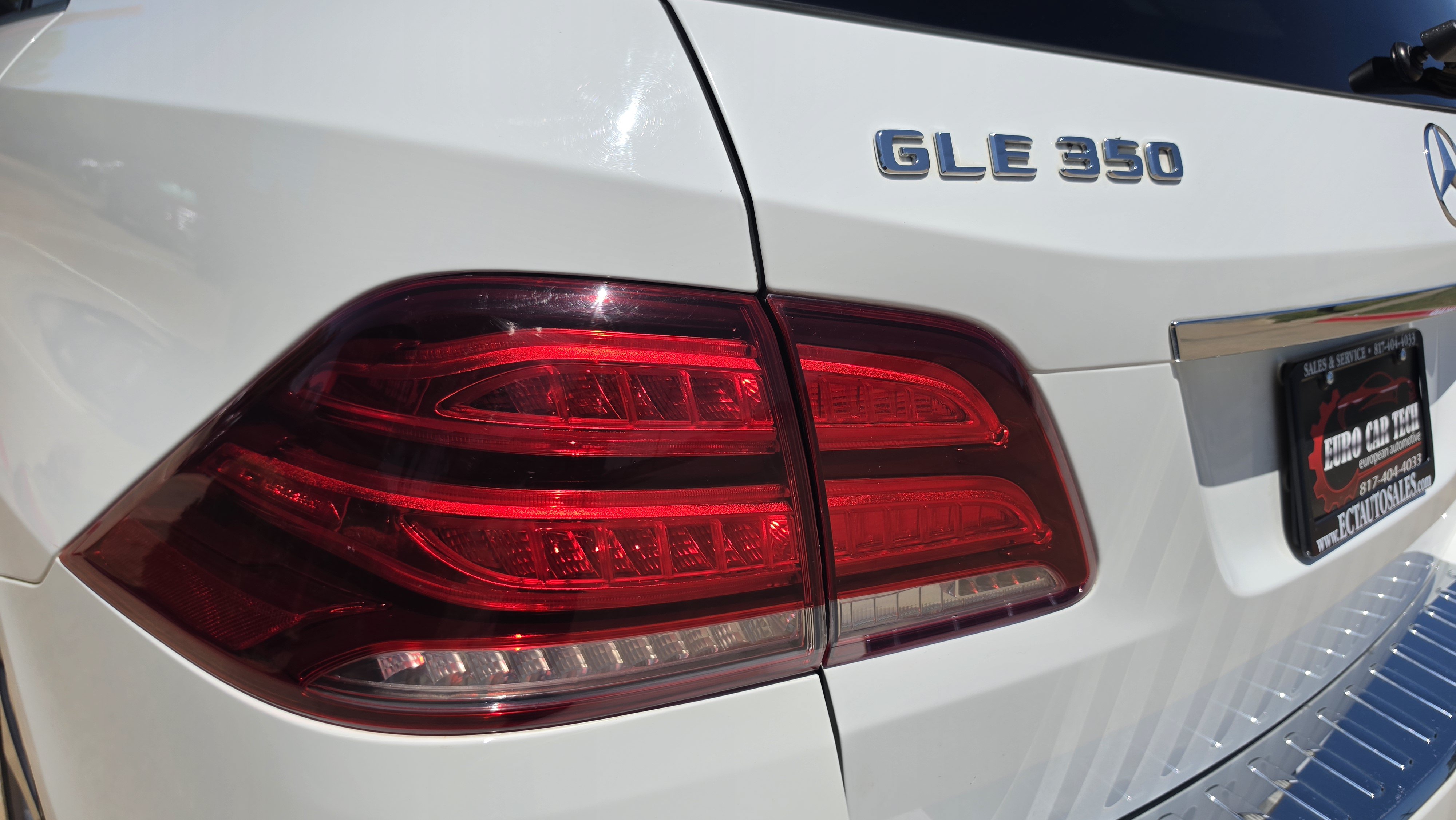 Used 2018 Mercedes-Benz GLE 350 w/ Premium 1 Package image 10