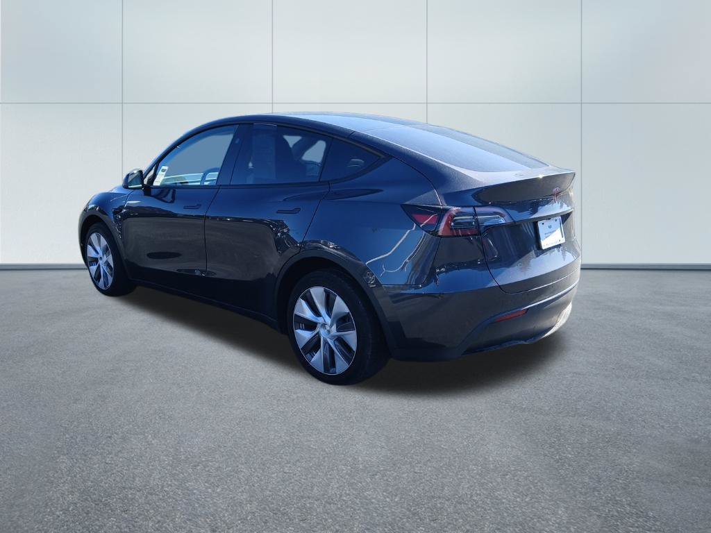 Used 2021 Tesla Model Y Long Range AWD/4WD image 3