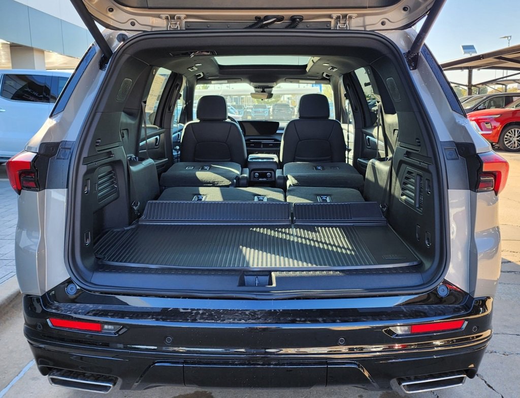 New 2026 Buick Enclave Sport Touring w/ Super Cruise Package image 55