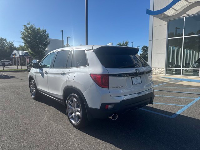 Used 2024 Honda Passport EX-L image 6