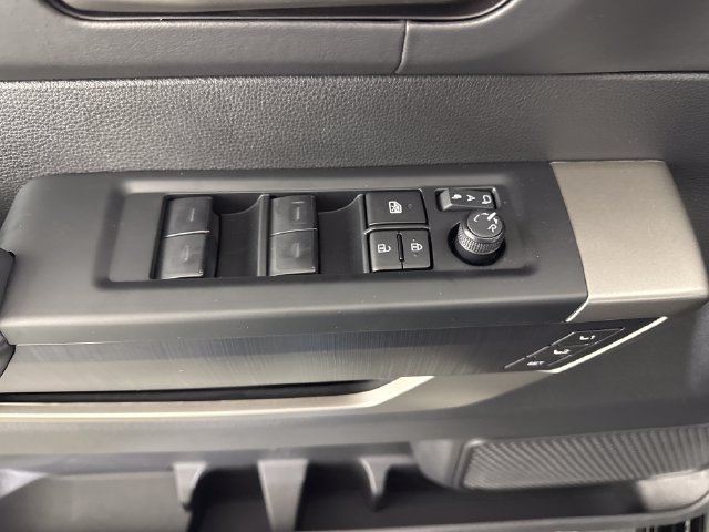New 2026 Toyota Sequoia Platinum w/ TRD Off-Road Package AWD/4WD image 26