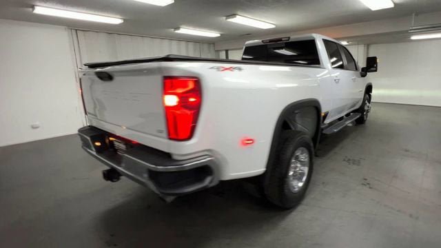 Certified 2024 Chevrolet Silverado 3500 LT w/ Safety Package AWD/4WD image 8