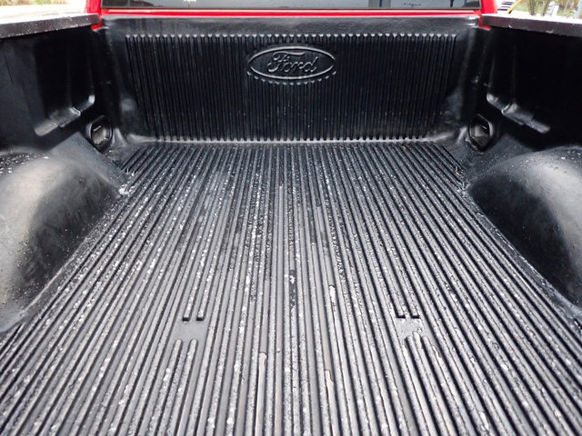 Used 2012 Ford F150 STX w/ STX Decor Pkg image 4