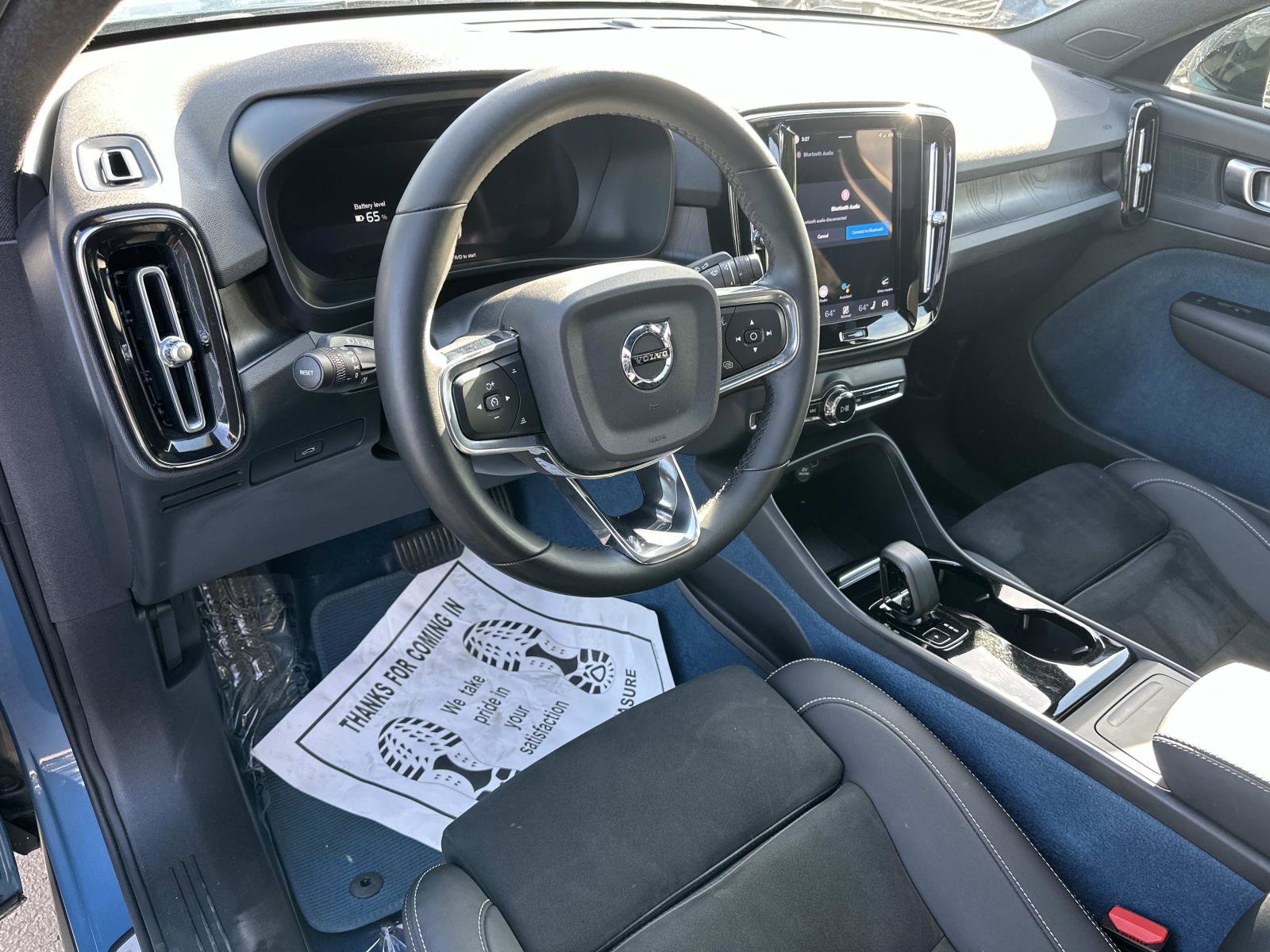 Certified 2023 Volvo C40 P8 Recharge Plus image 9