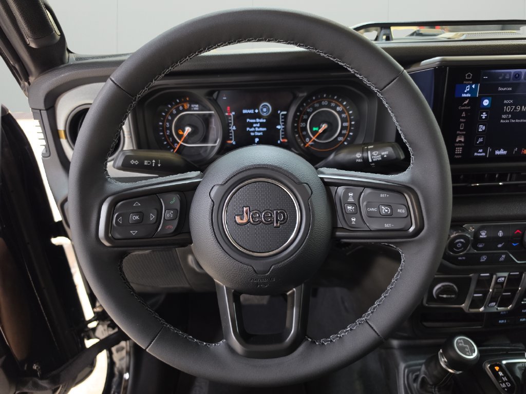 New 2026 Jeep Gladiator Sport AWD/4WD image 18