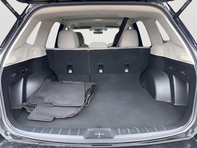 Used 2020 Subaru Forester Premium image 11