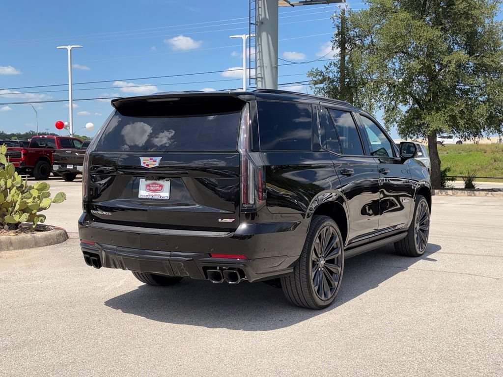 Used 2026 Cadillac Escalade V AWD/4WD image 5