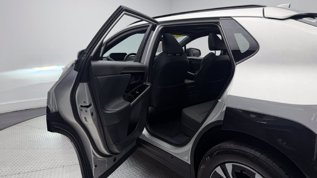 Used 2025 Toyota bZ4X FWD w/ Weather Package image 32