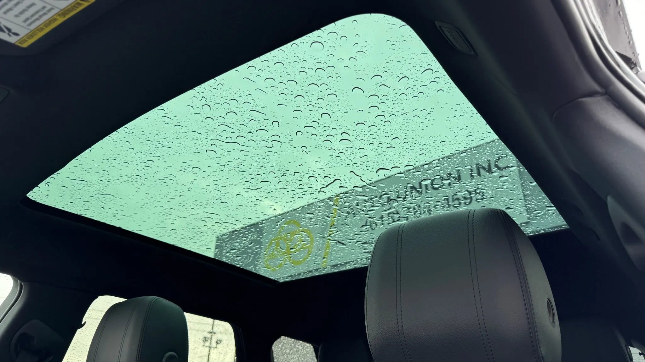 Used 2020 Land Rover Range Rover Evoque SE image 22