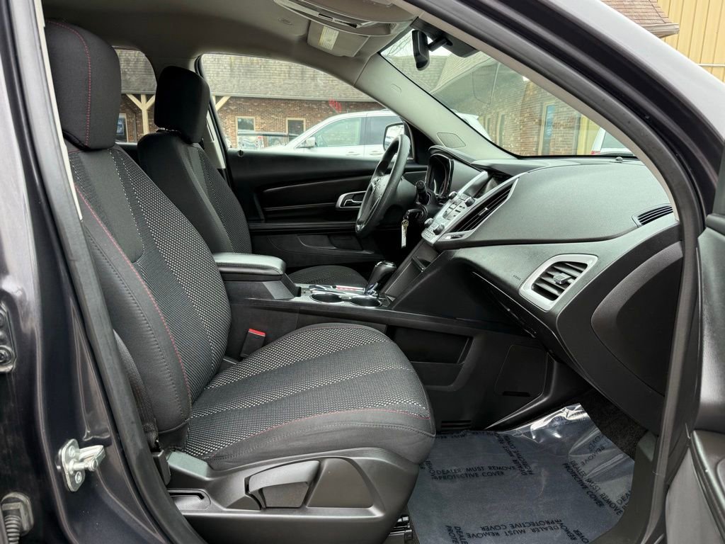 Used 2016 GMC Terrain SLE FWD image 17
