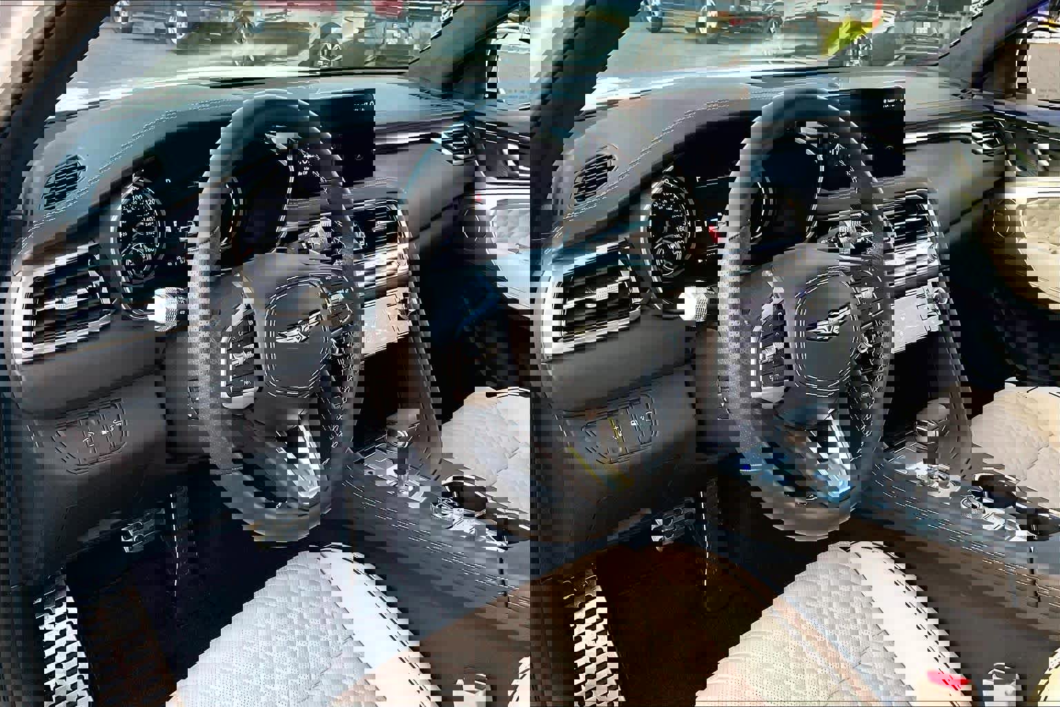 Used 2024 Genesis G70 3.3T Advanced w/ Sport Prestige Package image 17