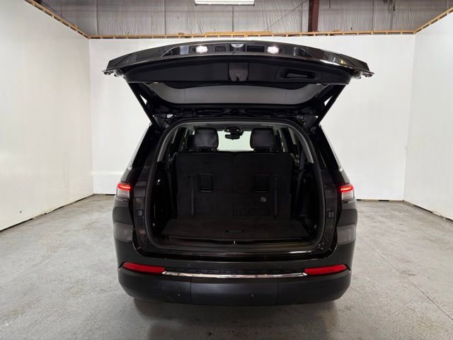 Certified 2022 Jeep Grand Cherokee L Limited image 8