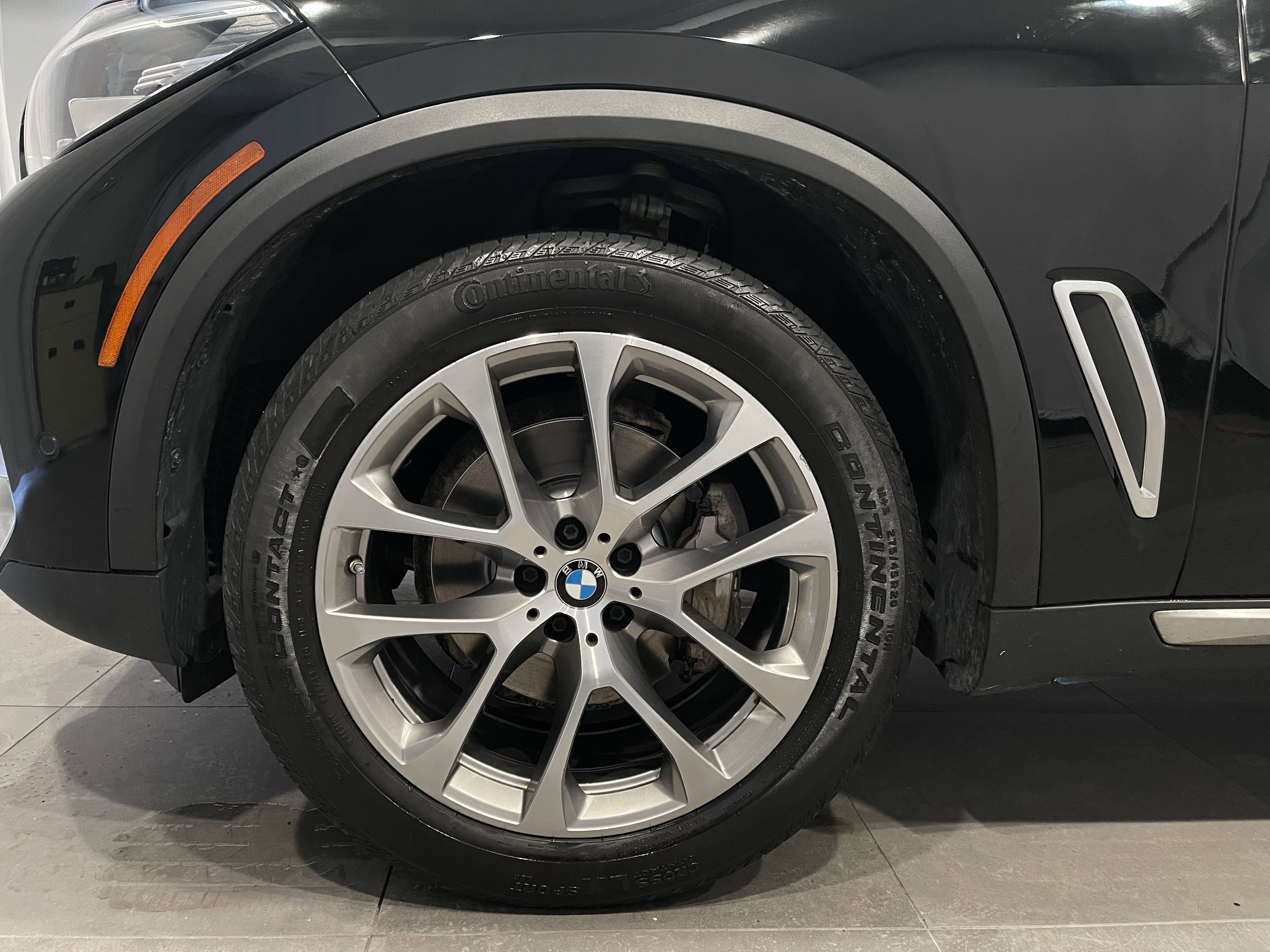 Used 2022 BMW X5 xDrive40i w/ Climate Comfort Package image 8