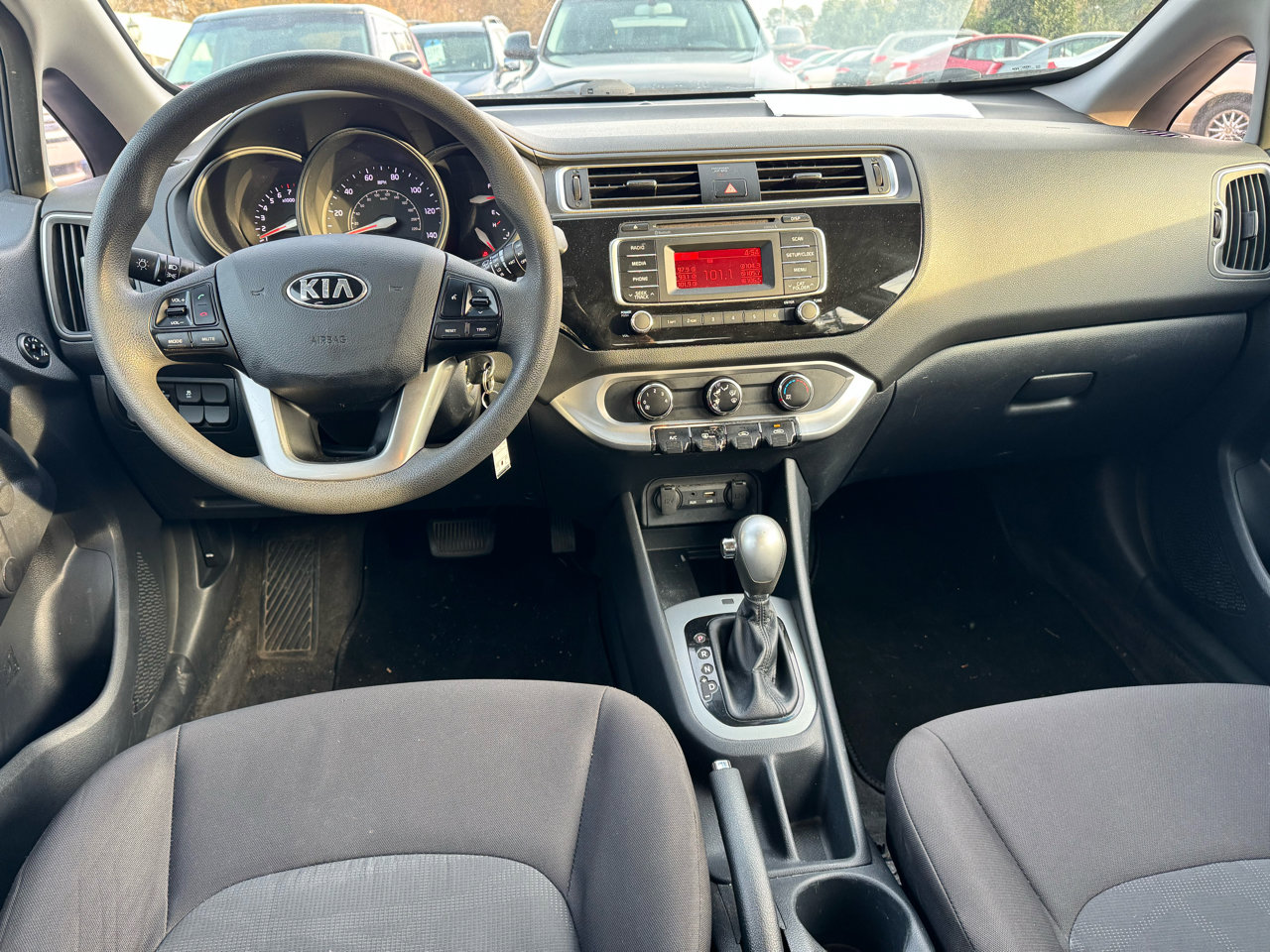 Used 2016 Kia Rio LX image 12
