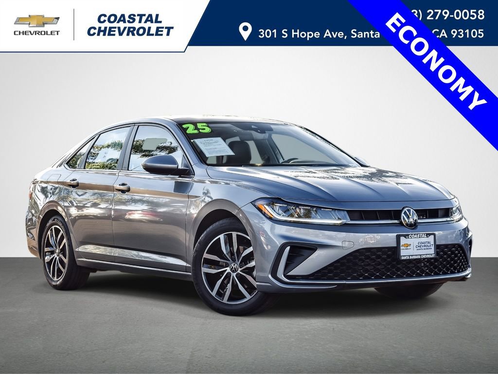 Used 2025 Volkswagen Jetta SE image 1