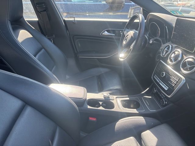 Used 2018 Mercedes-Benz CLA 250 4MATIC image 11