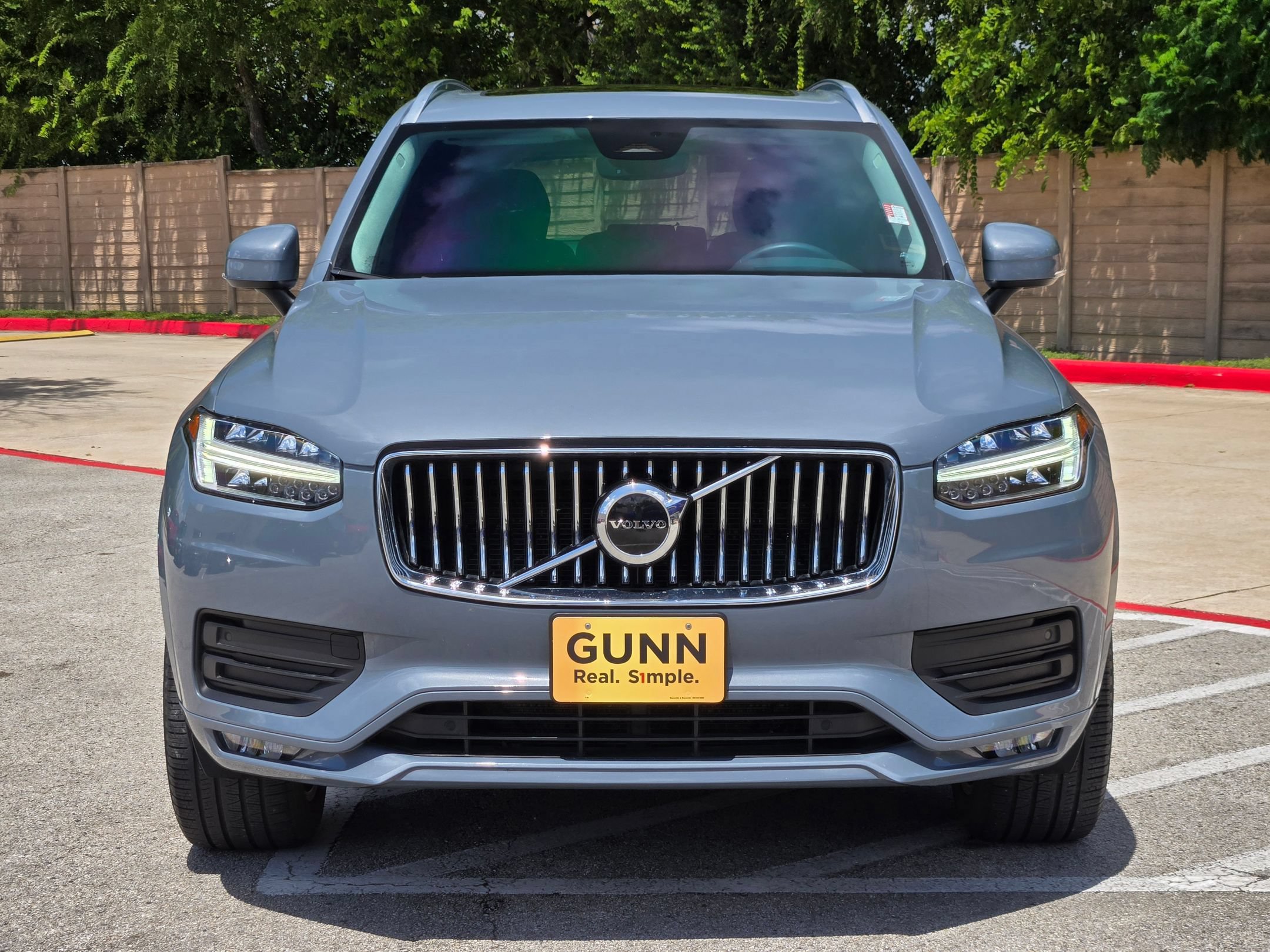 Used 2023 Volvo XC90 B5 Core AWD/4WD image 8