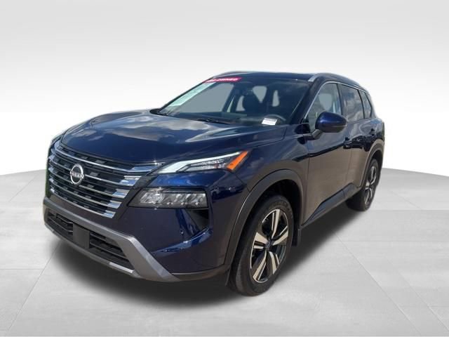 Used 2025 Nissan Rogue SL w/ Tech Package AWD/4WD image 5