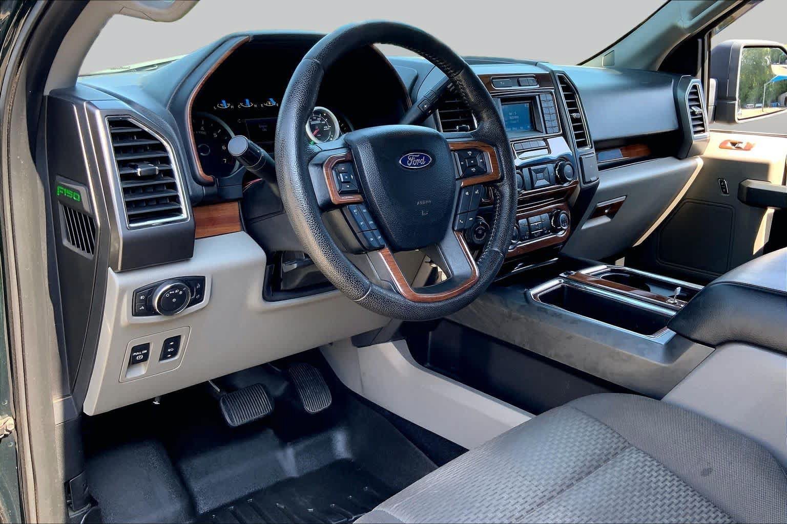 Used 2016 Ford F150 XLT w/ Equipment Group 301A Mid AWD/4WD image 18
