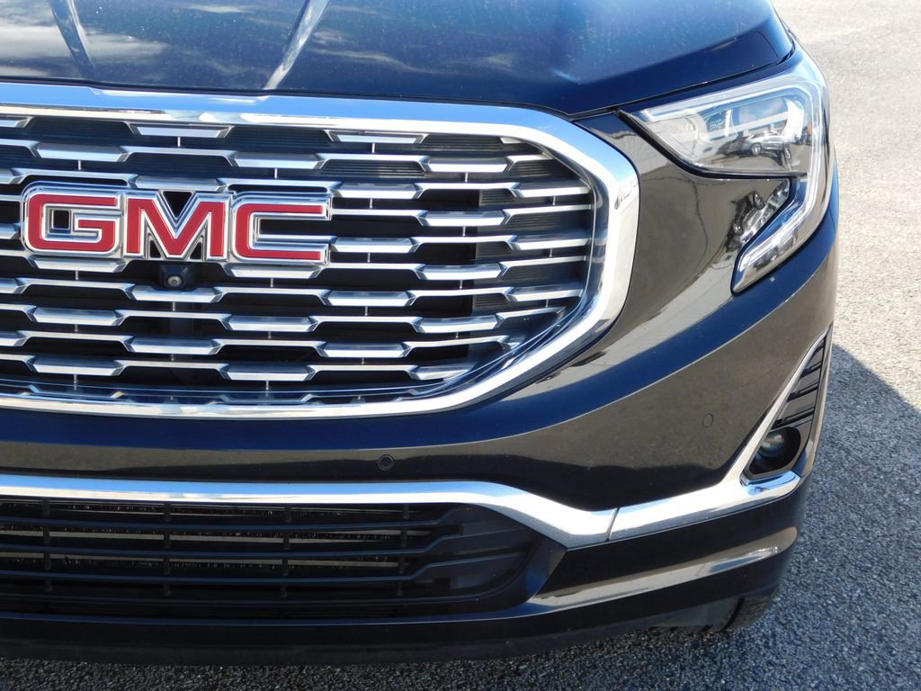 Used 2020 GMC Terrain Denali w/ Denali Premium Package image 9