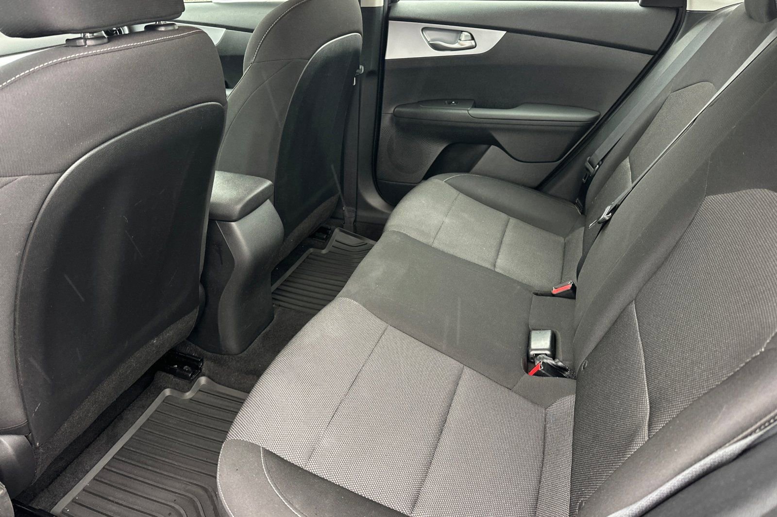 Used 2023 Kia Forte LXS image 12