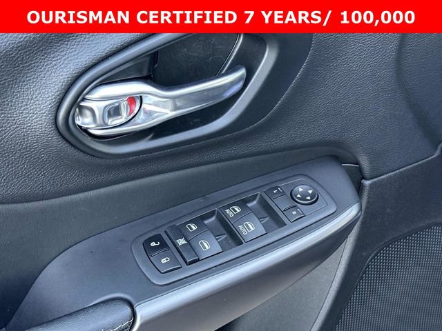 Used 2022 Jeep Cherokee Latitude Lux image 18