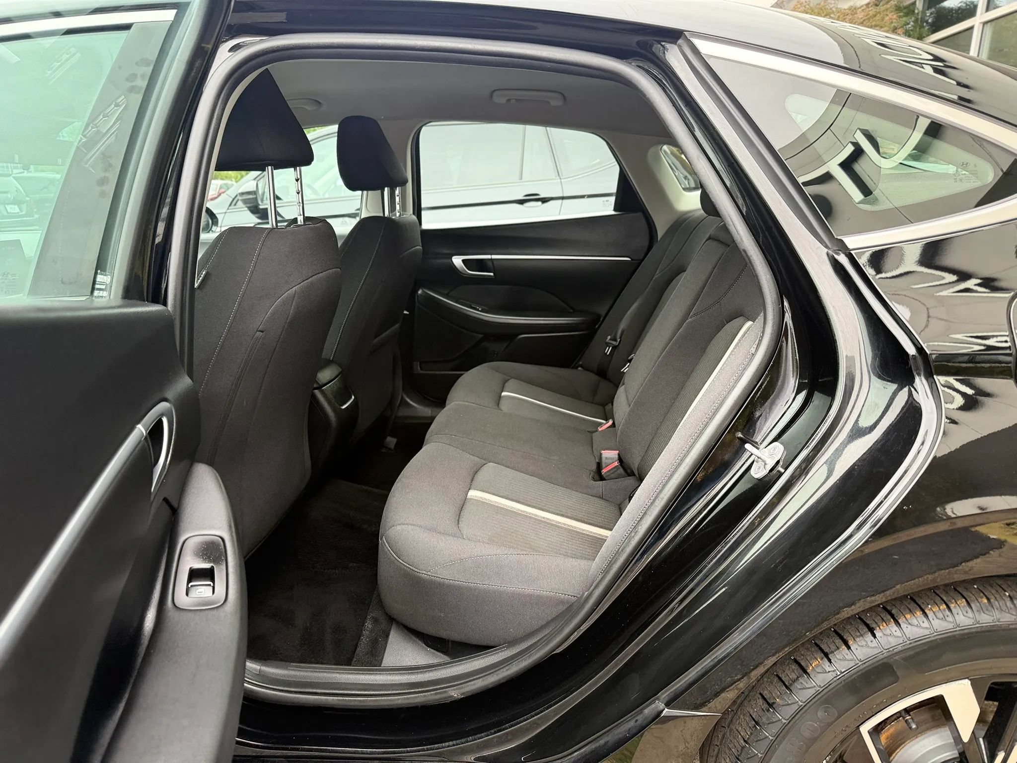 Used 2024 Hyundai Sonata SEL FWD image 25