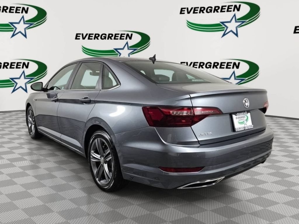 Used 2021 Volkswagen Jetta R-Line FWD image 3