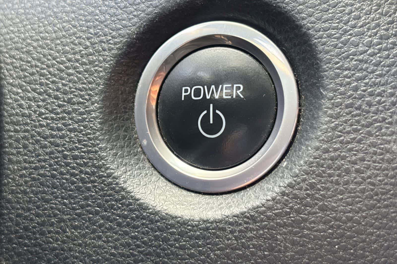Used 2023 Toyota Corolla LE w/ LE Convenience Package FWD image 22