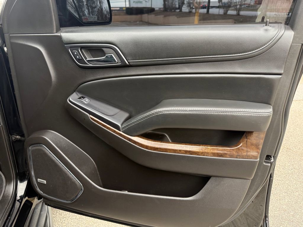 Used 2016 Chevrolet Tahoe LT image 33