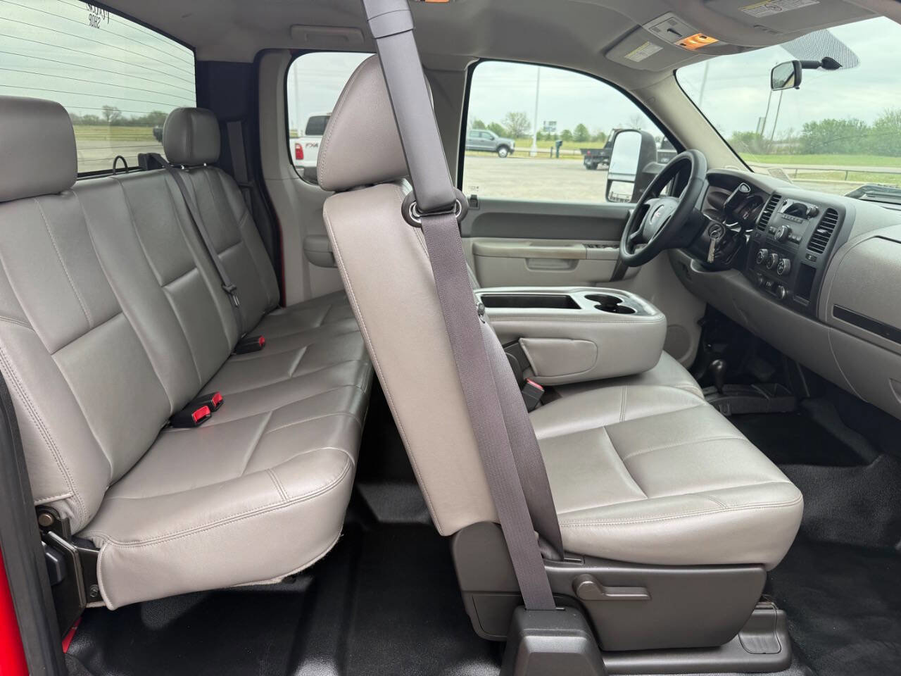 Used 2012 GMC Sierra 2500 W/T w/ Snow Plow Prep Package image 27