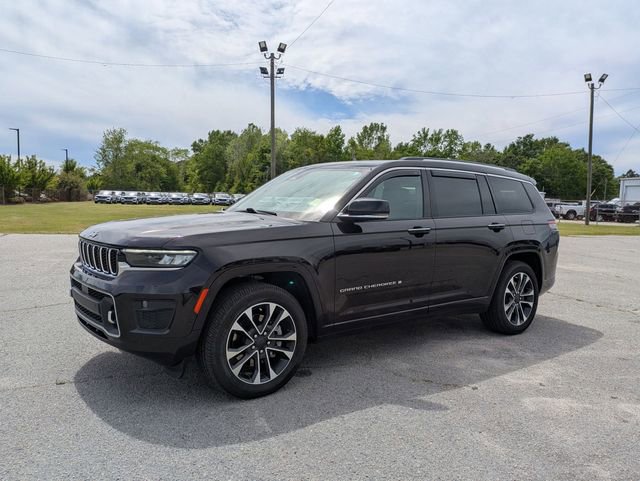 Used 2022 Jeep Grand Cherokee L Overland w/ Luxury Tech Group IV AWD/4WD image 7