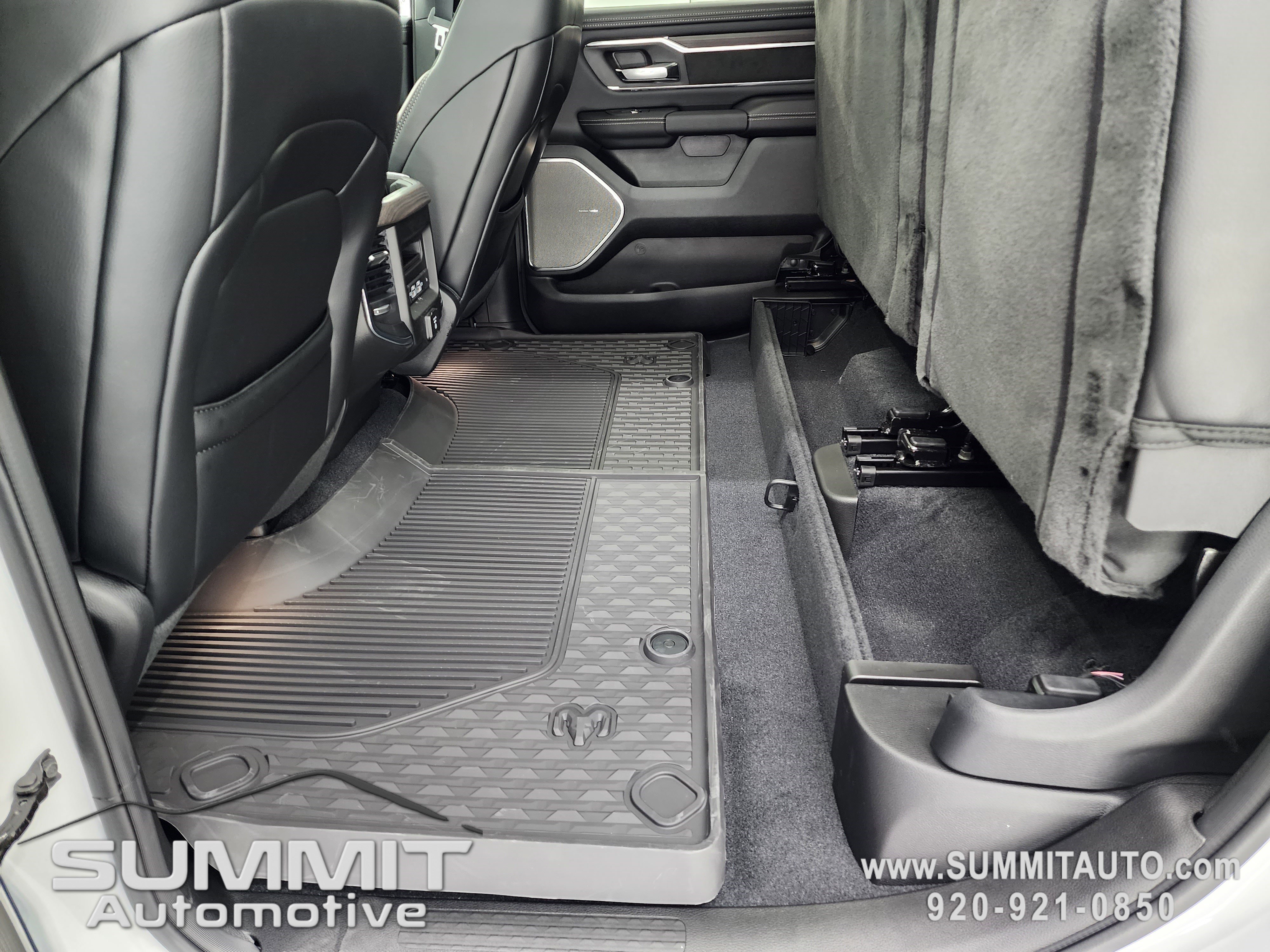 New 2026 RAM 1500 Laramie w/ Night Edition image 42
