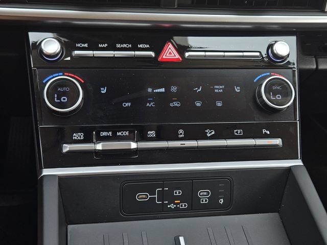 Used 2026 Hyundai Santa Fe SEL AWD/4WD image 18