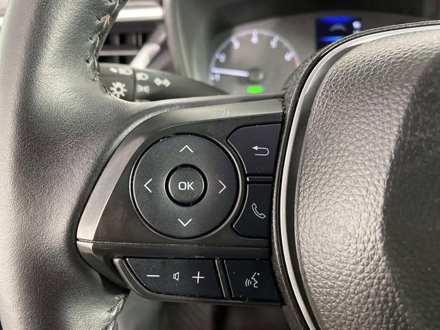 Used 2025 Toyota Corolla Cross AWD Hybrid w/ Moonroof Package image 17