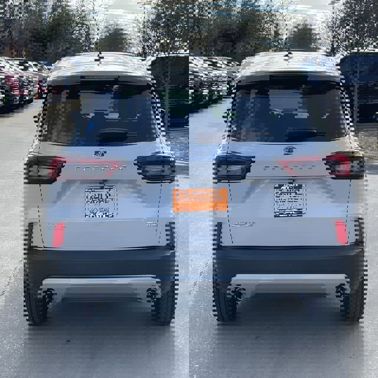 Used 2025 Ford Escape Active image 5