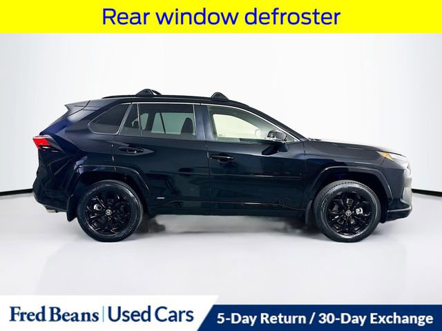 Used 2023 Toyota RAV4 SE w/ Convenience Package image 10