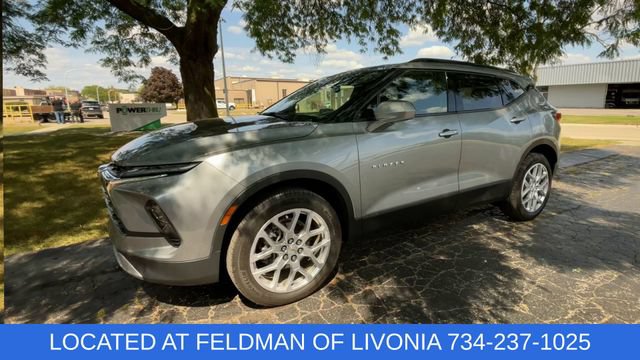 Certified 2024 Chevrolet Blazer LT w/ Convenience Package FWD image 4