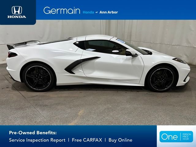 Used 2020 Chevrolet Corvette Stingray Premium Cpe w/ 3LT Preferred Equipment Group image 9
